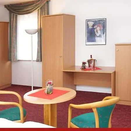 & Restaurant 