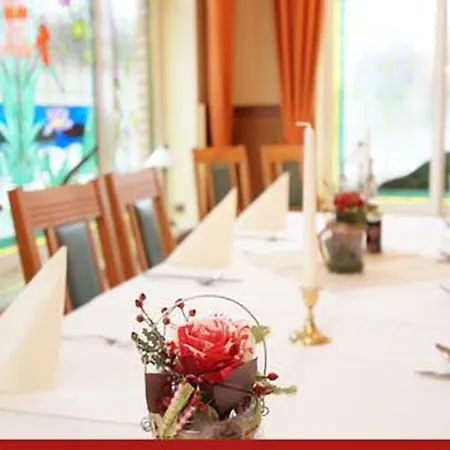 Hotel & Restaurant 
