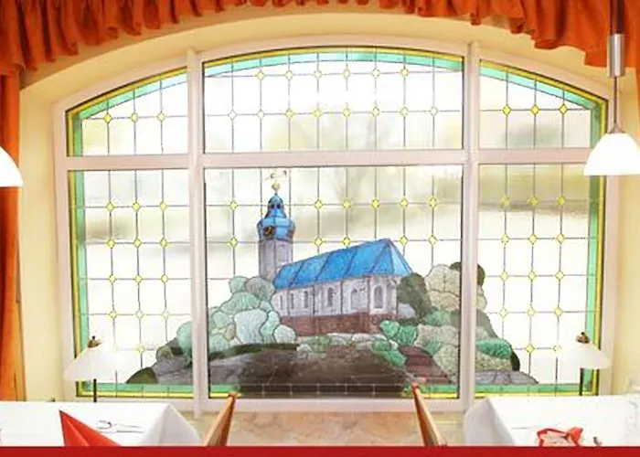 Szálloda & Restaurant 